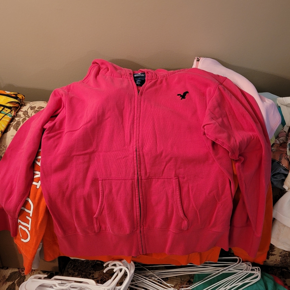 American Eagle pink zip hoodie